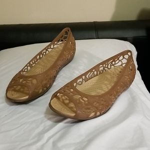 Crocs - iconic crocs comfort shoes